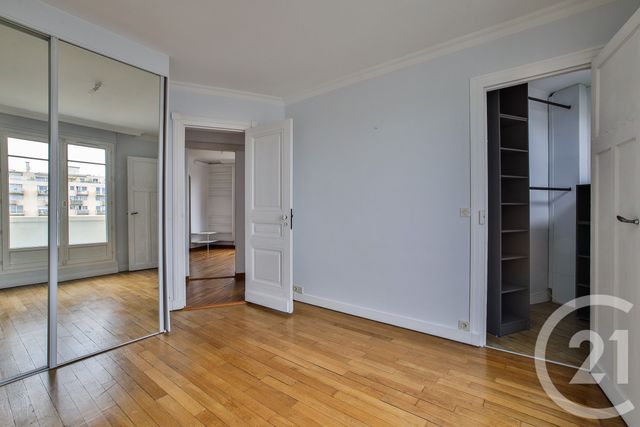 Appartement F3 à vendre - 3 pièces - 57.02 m2 - MONTROUGE - 92 - ILE-DE-FRANCE - Century 21 Côté Ecrivains