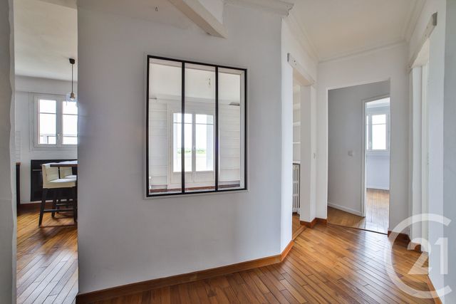 Appartement F3 à vendre - 3 pièces - 57.02 m2 - MONTROUGE - 92 - ILE-DE-FRANCE - Century 21 Côté Ecrivains