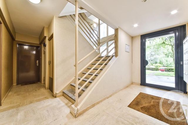 Appartement F2 à vendre ST MAUR DES FOSSES