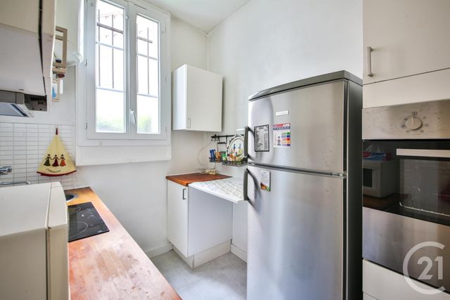 Afficher la photo en grand Appartement F2 à vendre - 2 pièces - 38.01 m2 - MONTROUGE - 92 - ILE-DE-FRANCE - Century 21 Côté Ecrivains