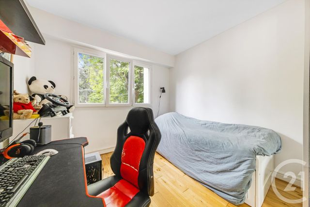 Afficher la photo en grand Appartement F3 à vendre - 3 pièces - 63.0 m2 - FONTENAY AUX ROSES - 92 - ILE-DE-FRANCE - Century 21 Côté Ecrivains