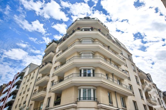 Appartement F4 à vendre - 4 pièces - 87.71 m2 - MONTROUGE - 92 - ILE-DE-FRANCE - Century 21 Côté Ecrivains