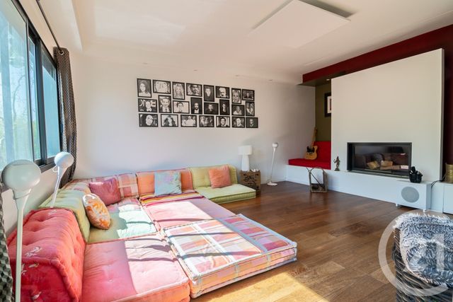 maison à vendre - 5 pièces - 145.0 m2 - MONTROUGE - 92 - ILE-DE-FRANCE - Century 21 Côté Ecrivains