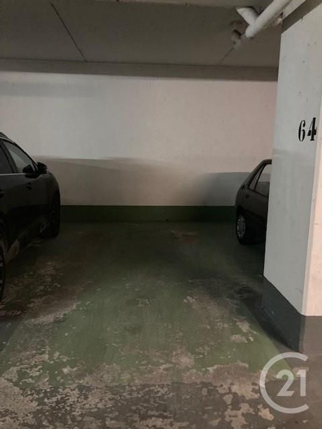 parking à louer - 12.0 m2 - MONTROUGE - 92 - ILE-DE-FRANCE - Century 21 Côté Ecrivains