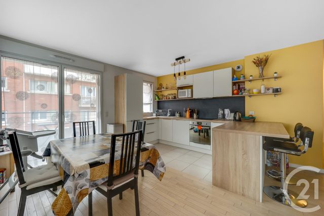 Appartement F4 à vendre - 4 pièces - 85.8 m2 - MONTROUGE - 92 - ILE-DE-FRANCE - Century 21 Côté Ecrivains