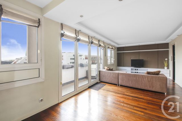 Appartement F3 à vendre - 3 pièces - 54.9 m2 - MONTROUGE - 92 - ILE-DE-FRANCE - Century 21 Côté Ecrivains