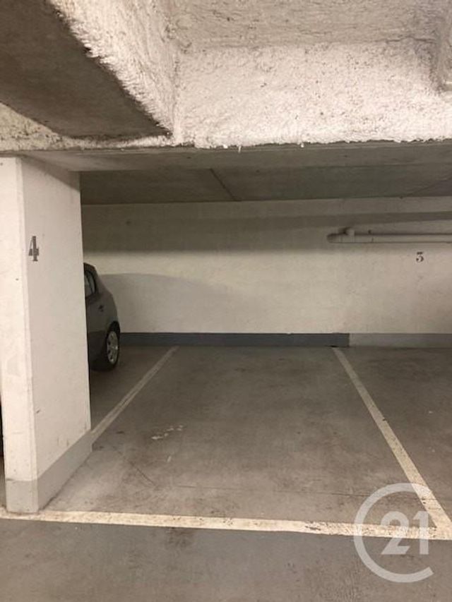 parking à louer - 12.0 m2 - MONTROUGE - 92 - ILE-DE-FRANCE - Century 21 Côté Ecrivains
