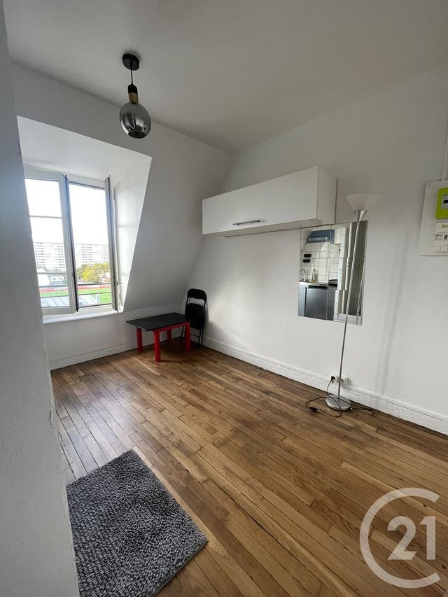Studette à vendre - 1 pièce - 9.5 m2 - MONTROUGE - 92 - ILE-DE-FRANCE - Century 21 Côté Ecrivains