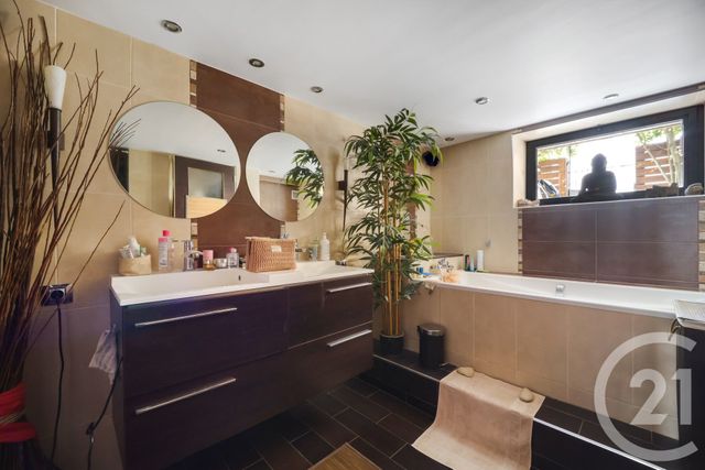 maison à vendre - 4 pièces - 115.0 m2 - MONTROUGE - 92 - ILE-DE-FRANCE - Century 21 Côté Ecrivains