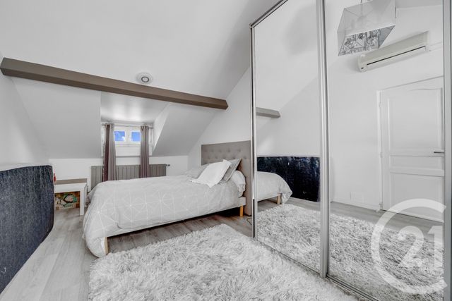 maison à vendre - 7 pièces - 201.3 m2 - MONTROUGE - 92 - ILE-DE-FRANCE - Century 21 Côté Ecrivains