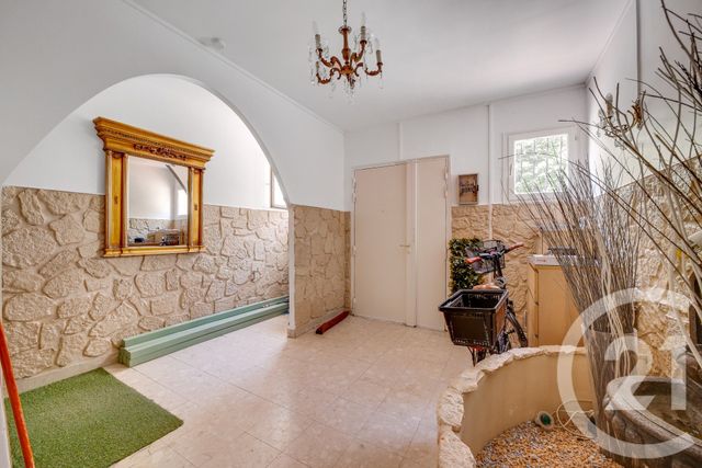 maison à vendre - 7 pièces - 201.3 m2 - MONTROUGE - 92 - ILE-DE-FRANCE - Century 21 Côté Ecrivains