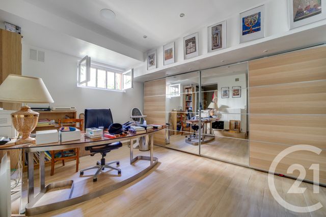 maison à vendre - 7 pièces - 201.3 m2 - MONTROUGE - 92 - ILE-DE-FRANCE - Century 21 Côté Ecrivains