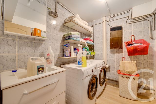 maison à vendre - 7 pièces - 201.3 m2 - MONTROUGE - 92 - ILE-DE-FRANCE - Century 21 Côté Ecrivains