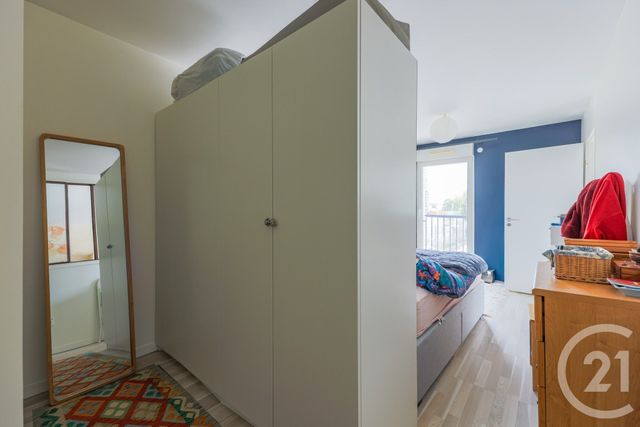 Appartement F2 à vendre - 2 pièces - 52.59 m2 - BAGNEUX - 92 - ILE-DE-FRANCE - Century 21 Côté Ecrivains