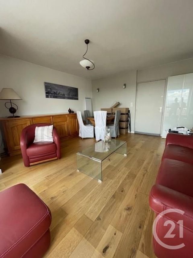 Appartement F3 à louer - 3 pièces - 64.31 m2 - MONTROUGE - 92 - ILE-DE-FRANCE - Century 21 Côté Ecrivains