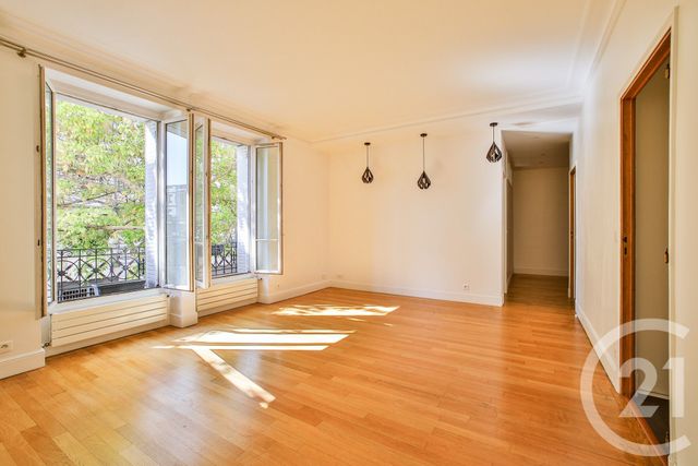 Appartement F4 à vendre - 4 pièces - 75.49 m2 - MONTROUGE - 92 - ILE-DE-FRANCE - Century 21 Côté Ecrivains