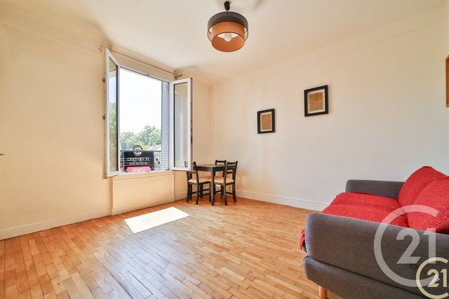 Appartement F2 à vendre - 2 pièces - 38.78 m2 - MONTROUGE - 92 - ILE-DE-FRANCE - Century 21 Côté Ecrivains