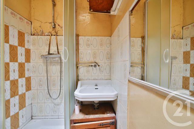 Appartement Studio à vendre - 1 pièce - 11.79 m2 - MONTROUGE - 92 - ILE-DE-FRANCE - Century 21 Côté Ecrivains