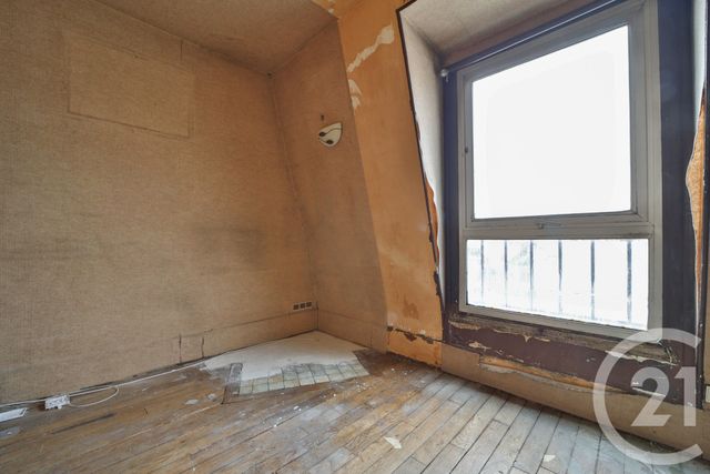 Appartement Studio à vendre - 1 pièce - 11.79 m2 - MONTROUGE - 92 - ILE-DE-FRANCE - Century 21 Côté Ecrivains