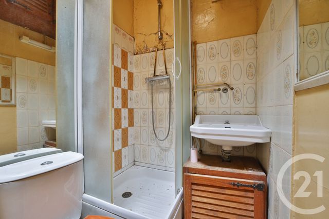 Appartement Studio à vendre - 1 pièce - 11.79 m2 - MONTROUGE - 92 - ILE-DE-FRANCE - Century 21 Côté Ecrivains