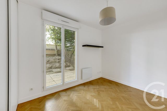Afficher la photo en grand Appartement F2 à vendre - 2 pièces - 39.68 m2 - MONTROUGE - 92 - ILE-DE-FRANCE - Century 21 Côté Ecrivains