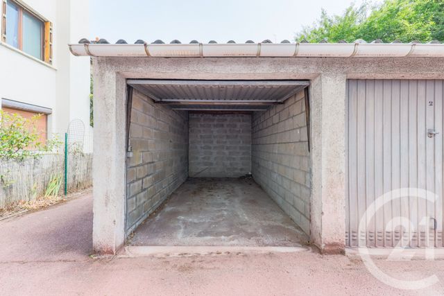 Appartement F3 à vendre - 3 pièces - 65.43 m2 - MONTROUGE - 92 - ILE-DE-FRANCE - Century 21 Côté Ecrivains