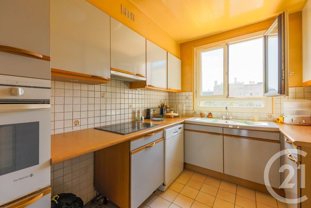 Appartement F3 à vendre - 3 pièces - 65.43 m2 - MONTROUGE - 92 - ILE-DE-FRANCE - Century 21 Côté Ecrivains