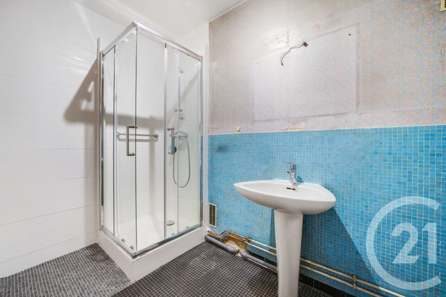 Appartement F2 à vendre - 2 pièces - 47.08 m2 - PARIS - 75015 - ILE-DE-FRANCE - Century 21 Côté Ecrivains