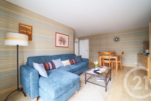 Appartement F2 à vendre - 2 pièces - 47.0 m2 - MONTROUGE - 92 - ILE-DE-FRANCE - Century 21 Côté Ecrivains