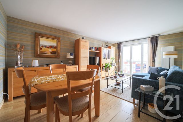 Appartement F2 à vendre - 2 pièces - 47.0 m2 - MONTROUGE - 92 - ILE-DE-FRANCE - Century 21 Côté Ecrivains