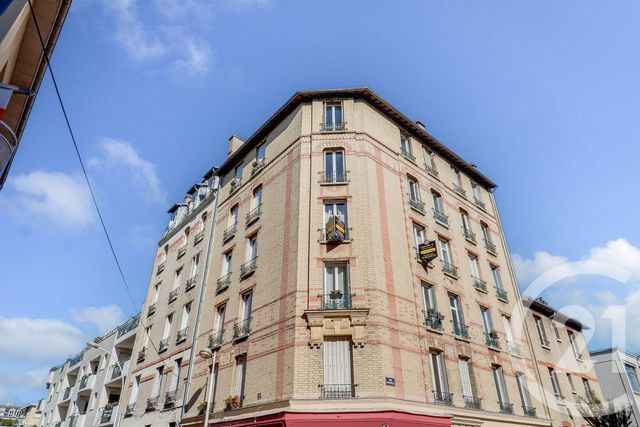 Afficher la photo en grand Appartement F2 à vendre - 2 pièces - 38.88 m2 - MONTROUGE - 92 - ILE-DE-FRANCE - Century 21 Côté Ecrivains