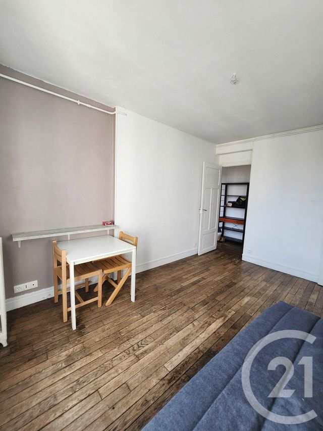 Appartement Studio à louer - 1 pièce - 23.66 m2 - MONTROUGE - 92 - ILE-DE-FRANCE - Century 21 Côté Ecrivains