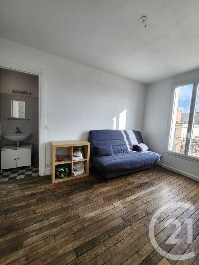 Appartement Studio à louer - 1 pièce - 23.66 m2 - MONTROUGE - 92 - ILE-DE-FRANCE - Century 21 Côté Ecrivains