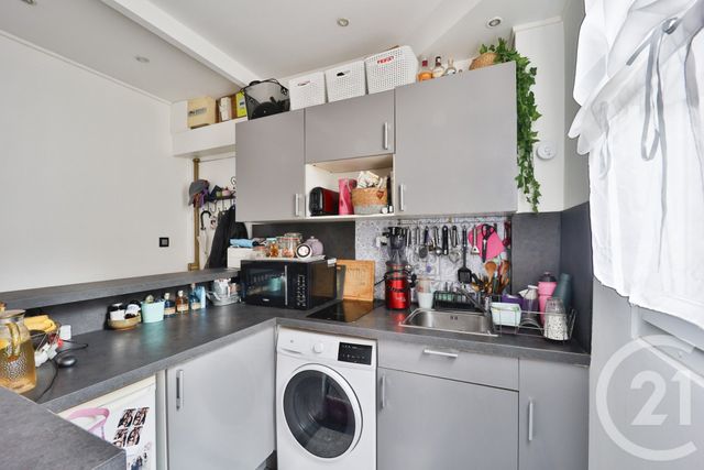 Appartement F2 à vendre - 2 pièces - 28.64 m2 - MONTROUGE - 92 - ILE-DE-FRANCE - Century 21 Côté Ecrivains