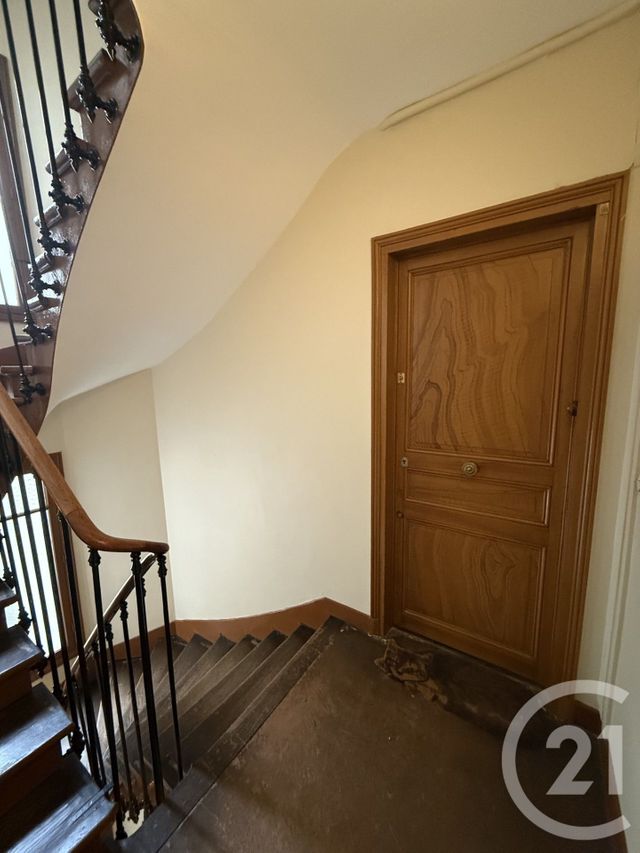 Appartement F2 à vendre - 3 pièces - 51.67 m2 - MONTROUGE - 92 - ILE-DE-FRANCE - Century 21 Côté Ecrivains