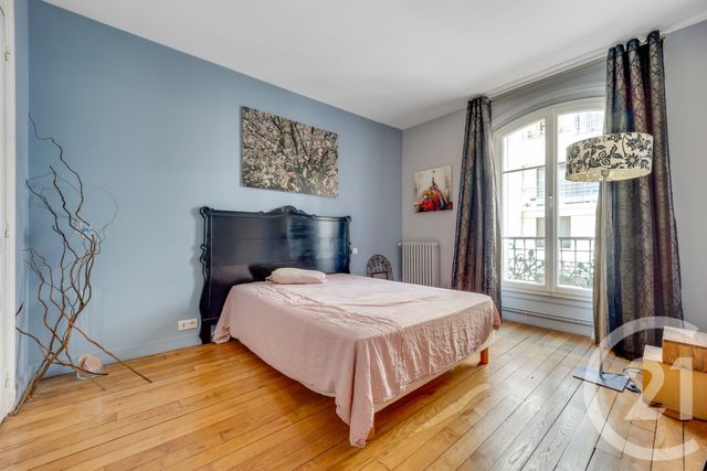 Appartement F5 à vendre - 5 pièces - 96.43 m2 - MONTROUGE - 92 - ILE-DE-FRANCE - Century 21 Côté Ecrivains