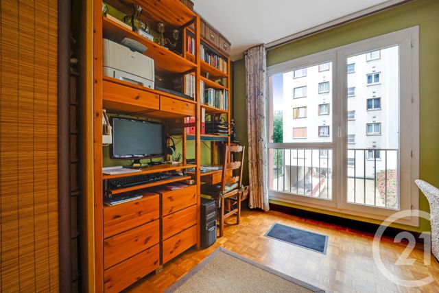 Appartement F3 à vendre - 3 pièces - 58.0 m2 - MONTROUGE - 92 - ILE-DE-FRANCE - Century 21 Côté Ecrivains