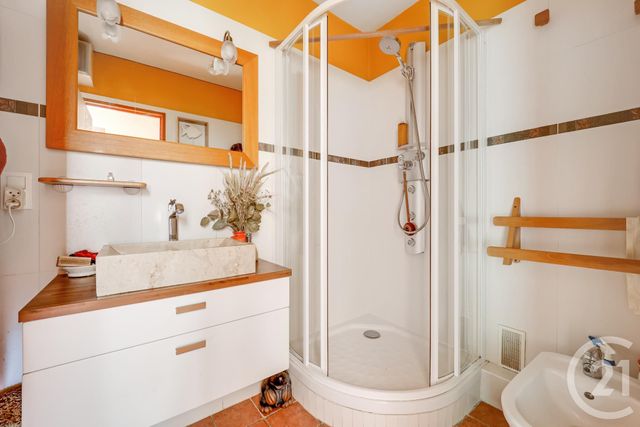 Appartement F3 à vendre - 3 pièces - 58.0 m2 - MONTROUGE - 92 - ILE-DE-FRANCE - Century 21 Côté Ecrivains