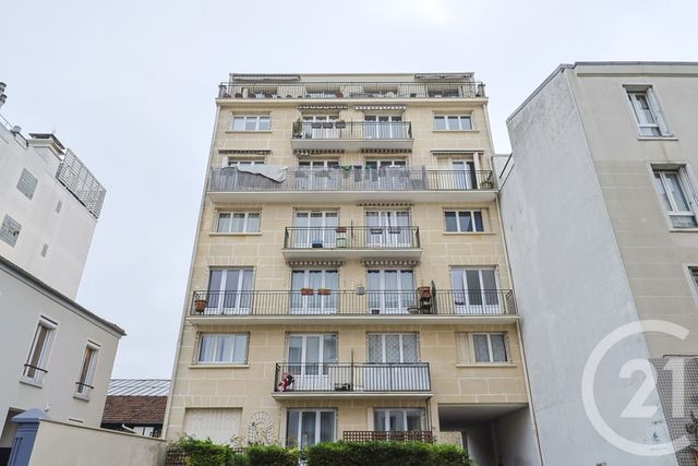 Appartement F2 à vendre - 2 pièces - 51.17 m2 - MONTROUGE - 92 - ILE-DE-FRANCE - Century 21 Côté Ecrivains
