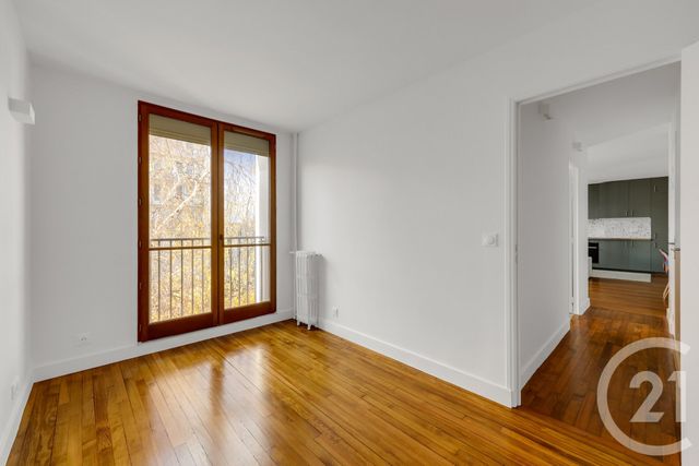 Appartement F3 à vendre - 3 pièces - 53.03 m2 - MONTROUGE - 92 - ILE-DE-FRANCE - Century 21 Côté Ecrivains