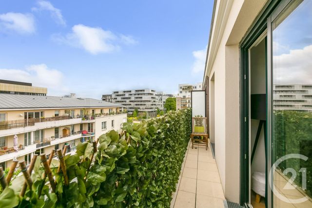 Appartement F2 à louer - 2 pièces - 38.58 m2 - MONTROUGE - 92 - ILE-DE-FRANCE - Century 21 Côté Ecrivains