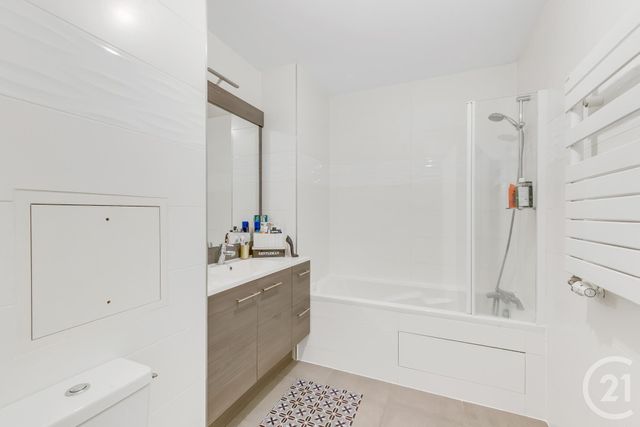 Appartement F2 à louer - 2 pièces - 38.58 m2 - MONTROUGE - 92 - ILE-DE-FRANCE - Century 21 Côté Ecrivains