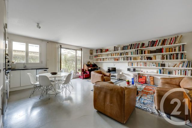 Appartement F2 à vendre - 2 pièces - 51.8 m2 - MONTROUGE - 92 - ILE-DE-FRANCE - Century 21 Côté Ecrivains