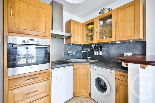 Appartement F2 à louer - 2 pièces - 44.16 m2 - MONTROUGE - 92 - ILE-DE-FRANCE - Century 21 Côté Ecrivains