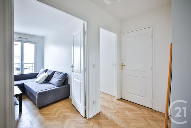 Appartement F2 à louer - 2 pièces - 44.16 m2 - MONTROUGE - 92 - ILE-DE-FRANCE - Century 21 Côté Ecrivains