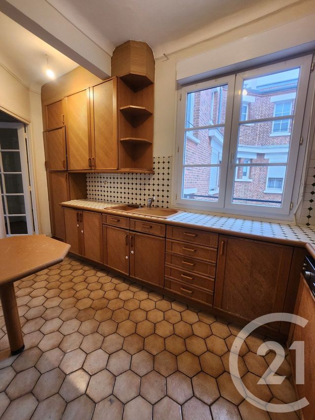 Appartement F4 à louer - 4 pièces - 104.25 m2 - MONTROUGE - 92 - ILE-DE-FRANCE - Century 21 Côté Ecrivains