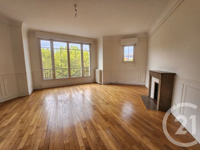 Appartement F4 à louer - 4 pièces - 104.25 m2 - MONTROUGE - 92 - ILE-DE-FRANCE - Century 21 Côté Ecrivains