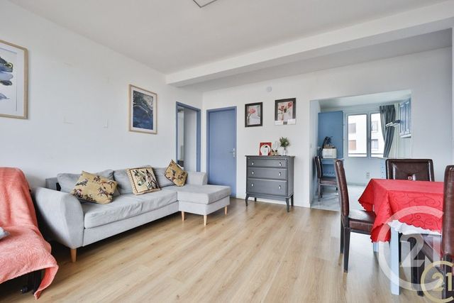 Appartement F3 à vendre - 3 pièces - 52.64 m2 - MONTROUGE - 92 - ILE-DE-FRANCE - Century 21 Côté Ecrivains