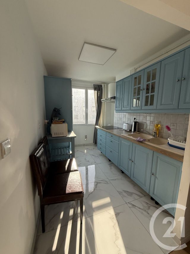 Afficher la photo en grand Appartement F3 à vendre - 3 pièces - 52.64 m2 - MONTROUGE - 92 - ILE-DE-FRANCE - Century 21 Côté Ecrivains