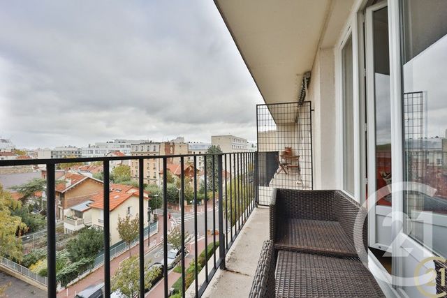 Appartement F3 à vendre - 3 pièces - 52.64 m2 - MONTROUGE - 92 - ILE-DE-FRANCE - Century 21 Côté Ecrivains